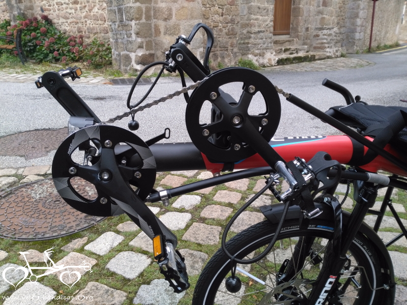 Un kit pédalier enfant pour un Pino Hase